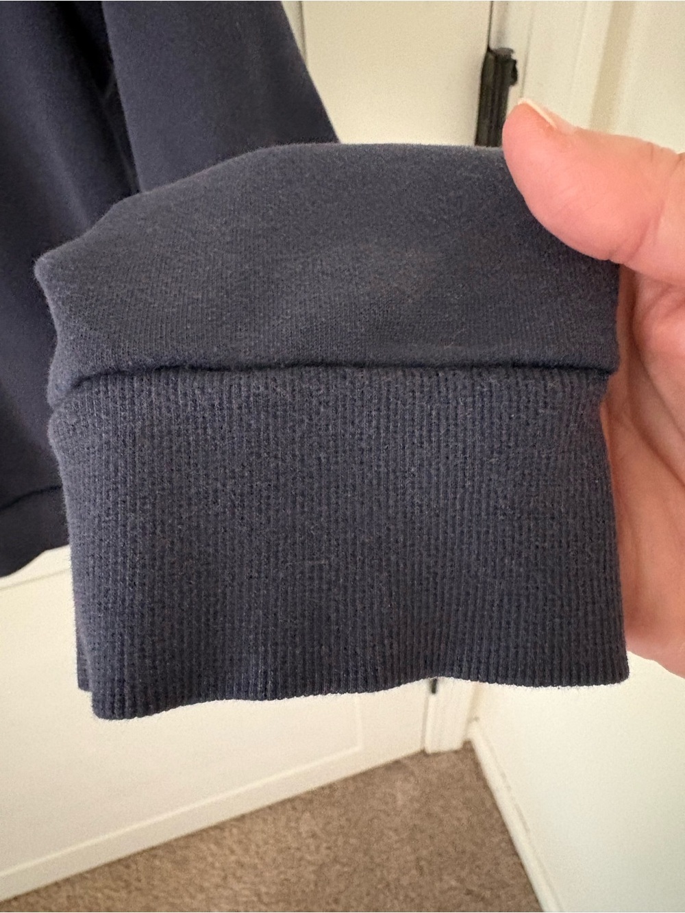 Ralph Lauren Navy RLL Embossed Hoodie. Size Medium. - Picture 4 of 10